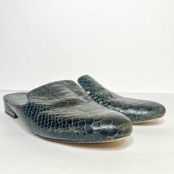 Michael Kors Black Snakeskin Look Slide On Mules Size 8.5 Women’s - Picture 1 of 5